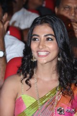 Pooja Hegde at Oka Laila Kosam Audio Launch